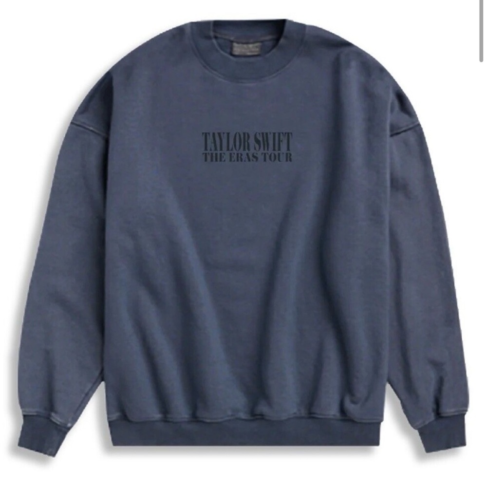 Taylor Swift The Eras Tour Blue Crewneck Sweatshirt Official Merch. Size Medium